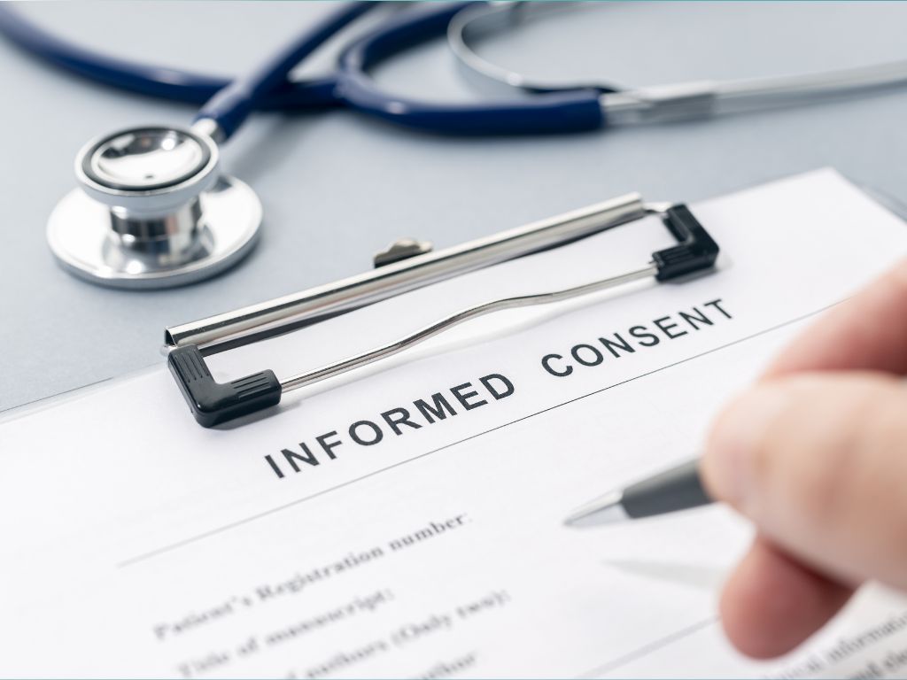 informed consent is essential for PHIPA and HIPAA